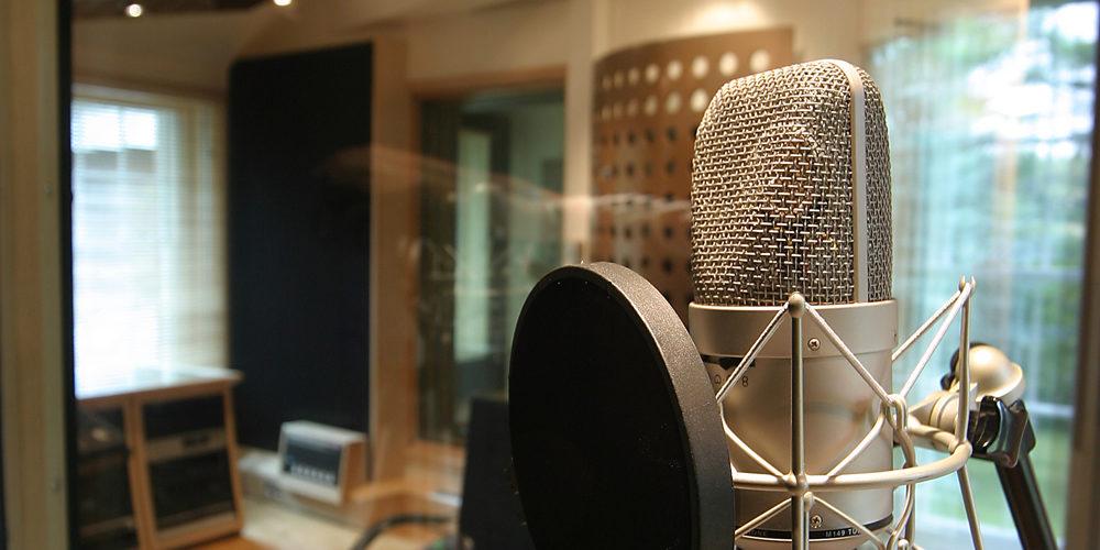 The Ethics of Vocal Tuning